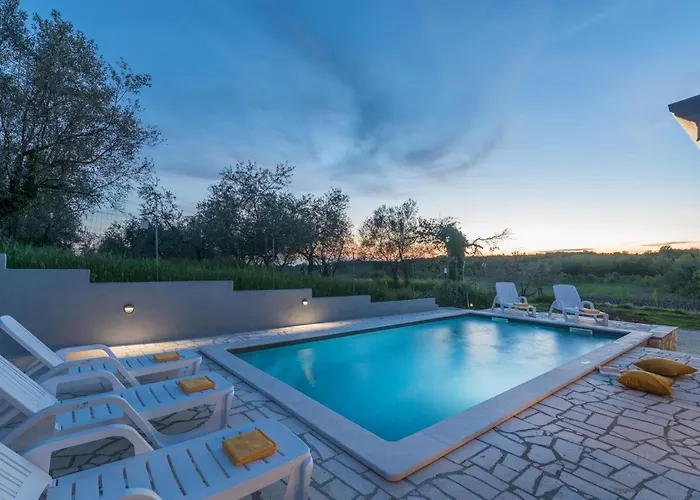 Pendolina Feriehus Umag
