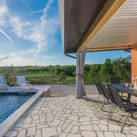 בית נופש Pendolina