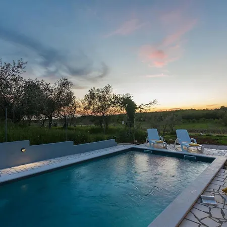 Pendolina בית נופש *